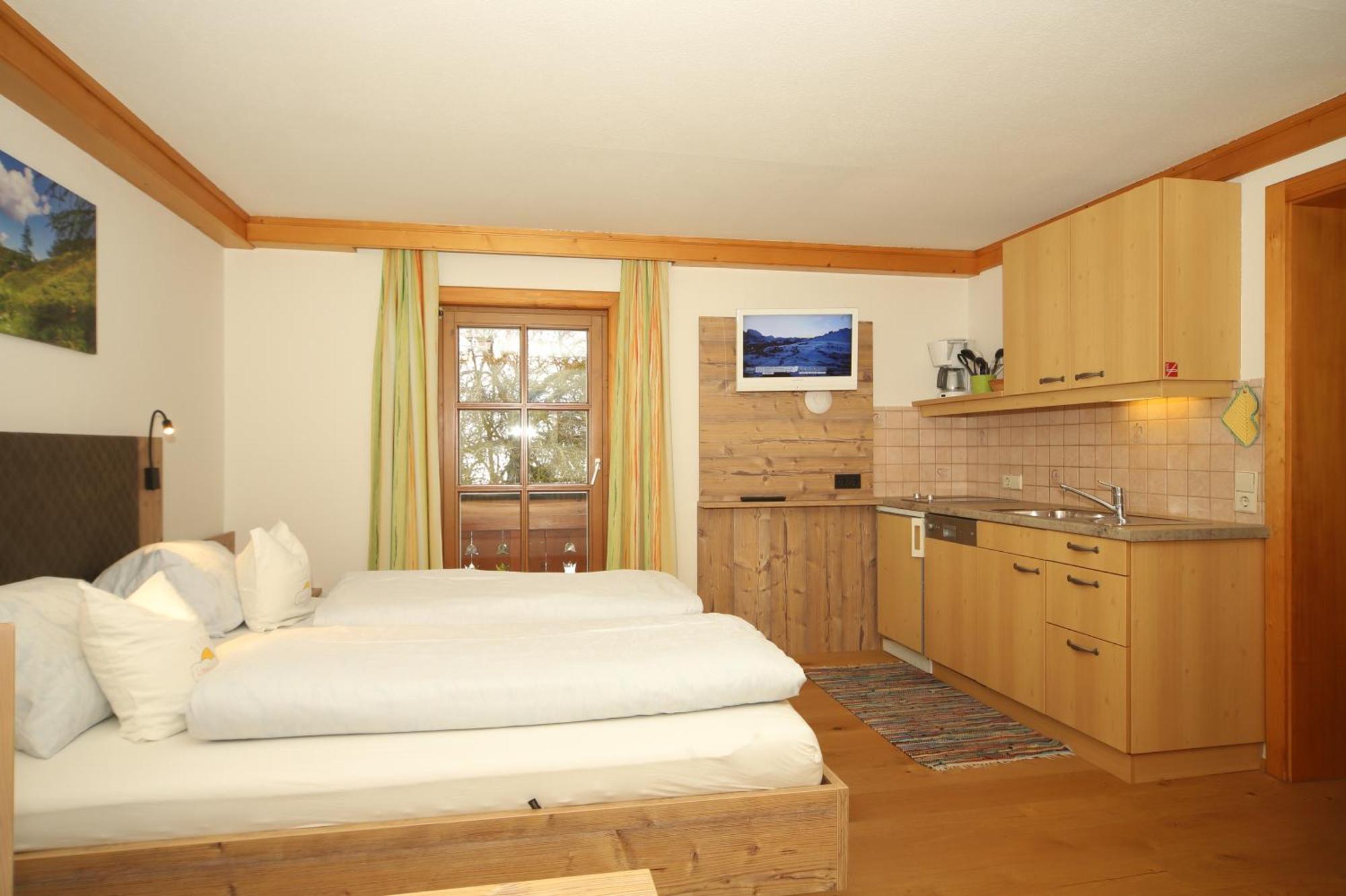 Linarhof Apartment Urlaub Am Bio Bauernhof 하우스 임 엔슈탈 외부 사진