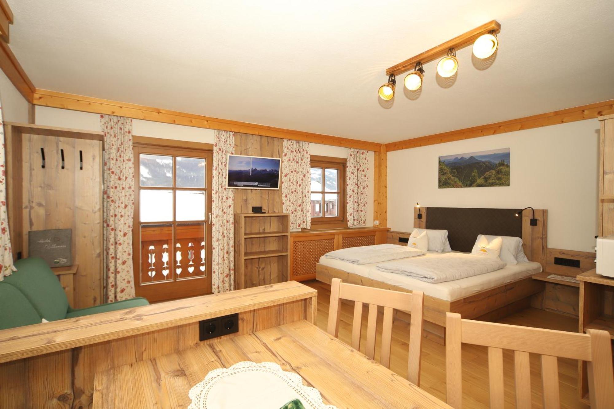 Linarhof Apartment Urlaub Am Bio Bauernhof 하우스 임 엔슈탈 외부 사진